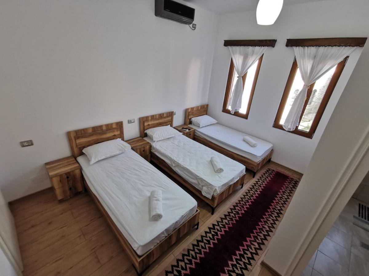 Bed and Breakfast Bujtina Valgent à Berat Extérieur photo